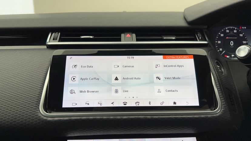 Apple CarPlay/Android Auto 