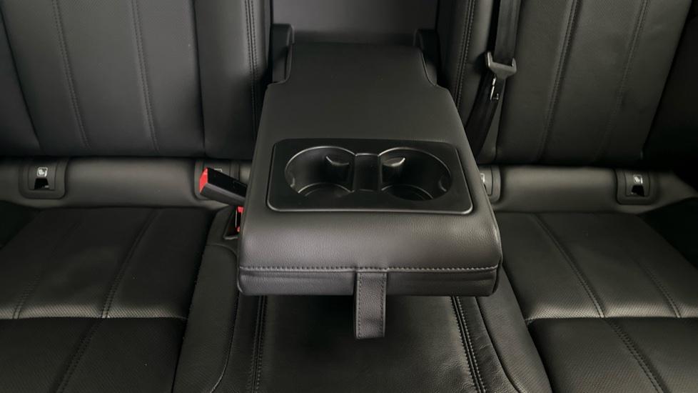 Rear Armrest/ Cup Holder