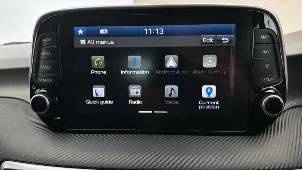 Apple CarPlay/Android Auto 