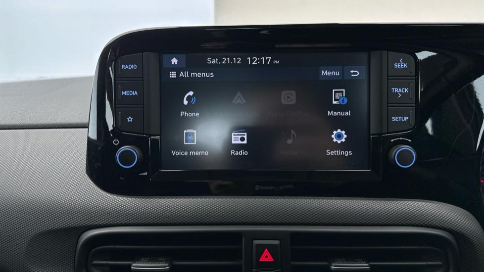 Apple Car Play & Android Auto