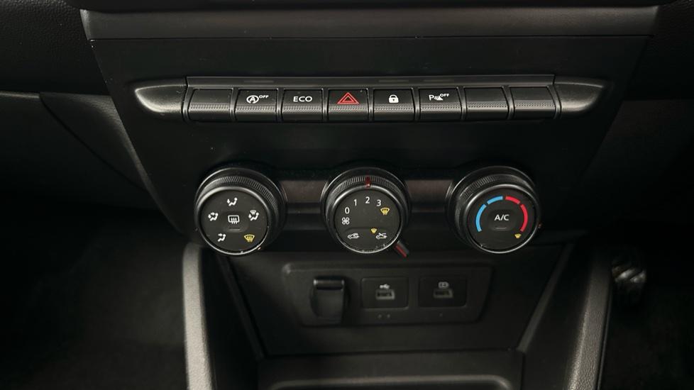 Auto Stop/Start/Air Conditioning 