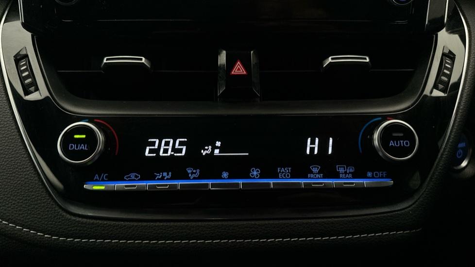 Air Conditioning /Dual Climate Control 