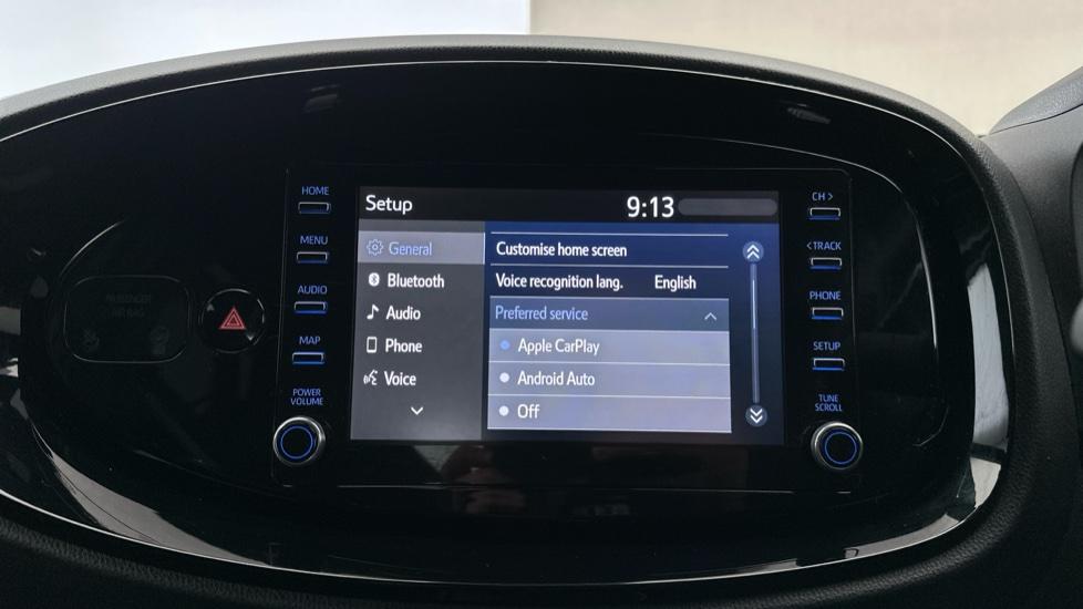 Apple Car Play & Android Auto