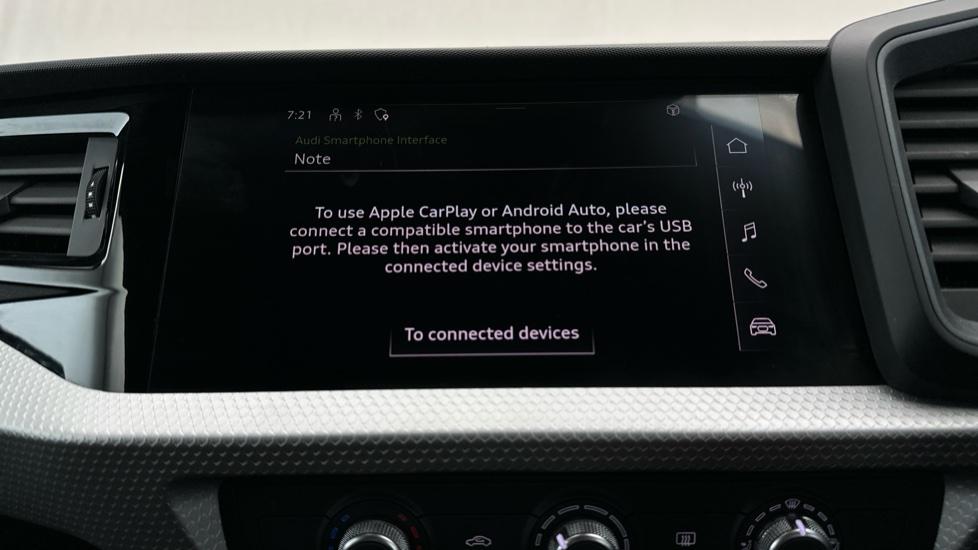 Apple Car Play & Android Auto