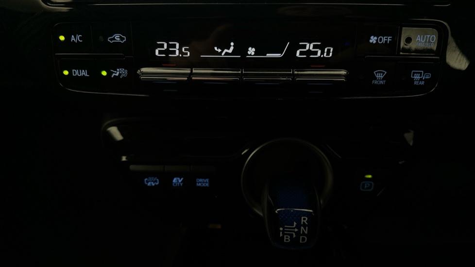 Air Conditioning /Dual Climate Control 