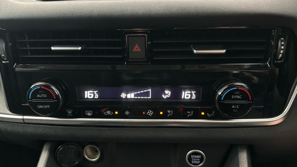 Air Conditioning /Dual Climate Control 