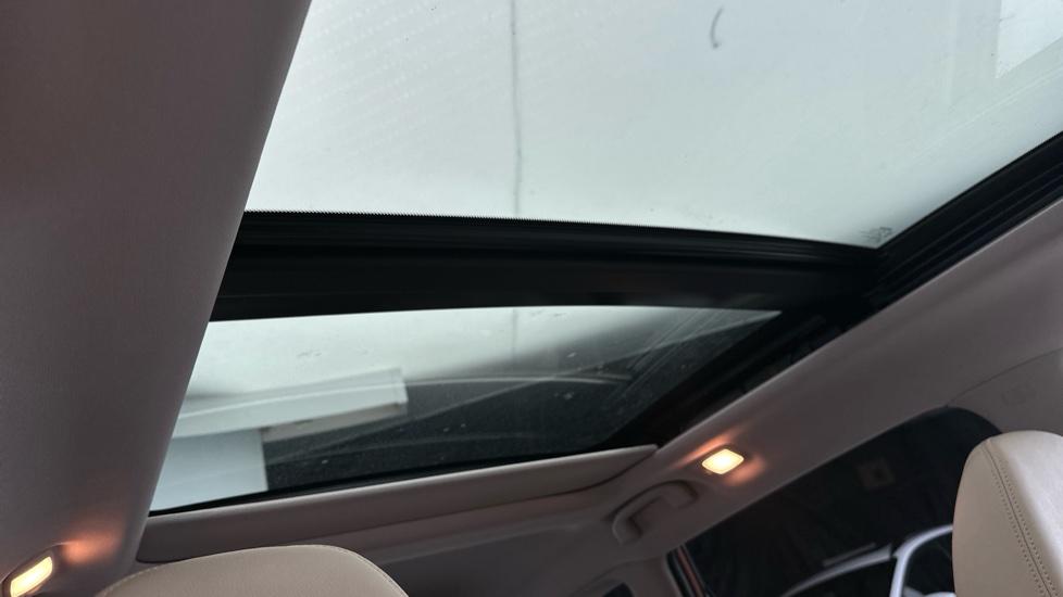 Panoramic Roof