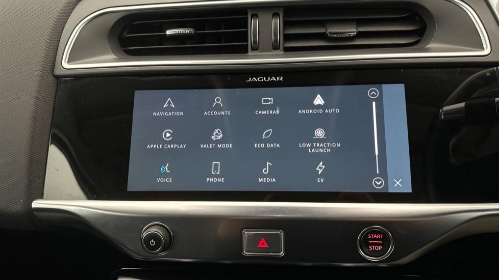 Apple Car Play & Android Auto