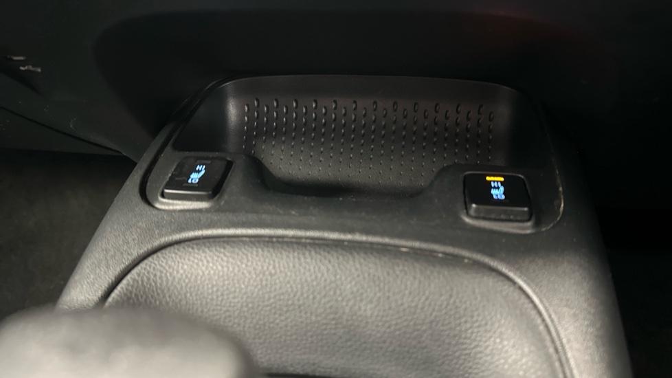 Heated Seats 