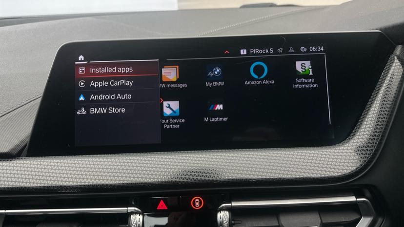 Apple Car Play & Android Auto