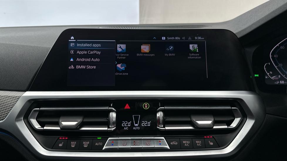 Apple Car Play & Android Auto