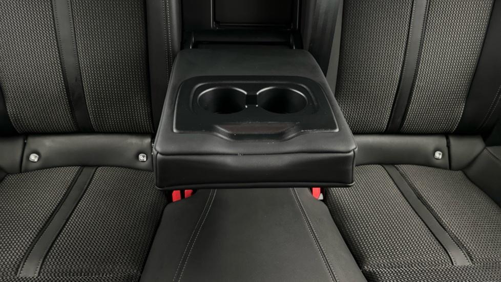 Rear Armrest/ Cup Holder