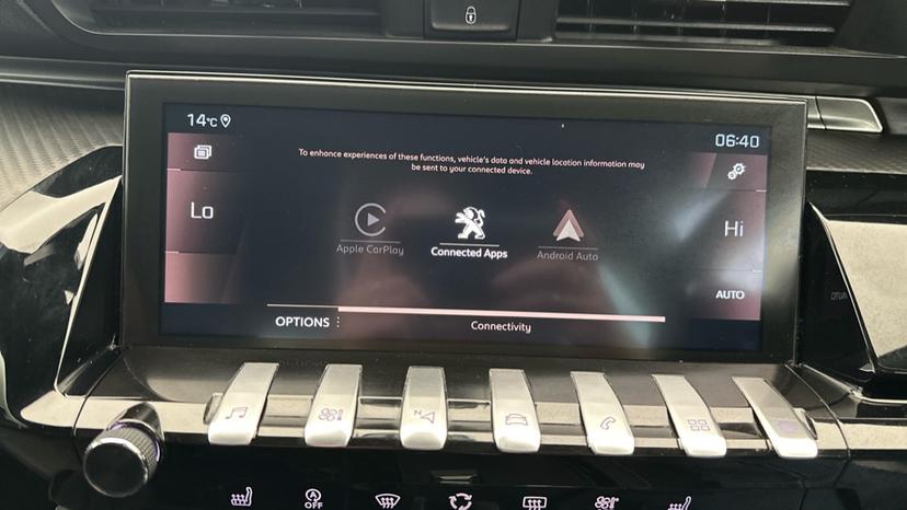 Apple Car Play & Android Auto