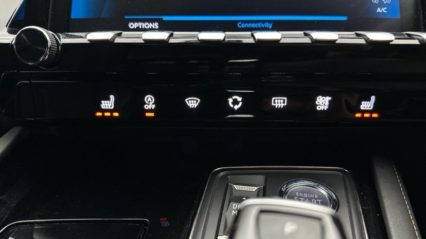 Heated Seats  / Auto Stop/Start 