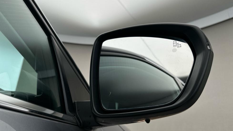 Blind Spot Monitoring System 