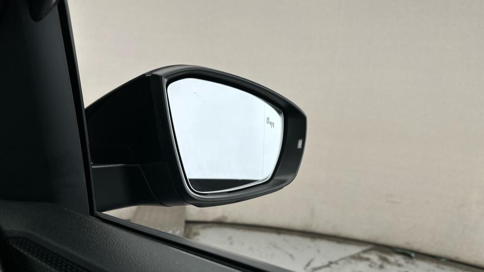 Blind Spot Monitoring System 