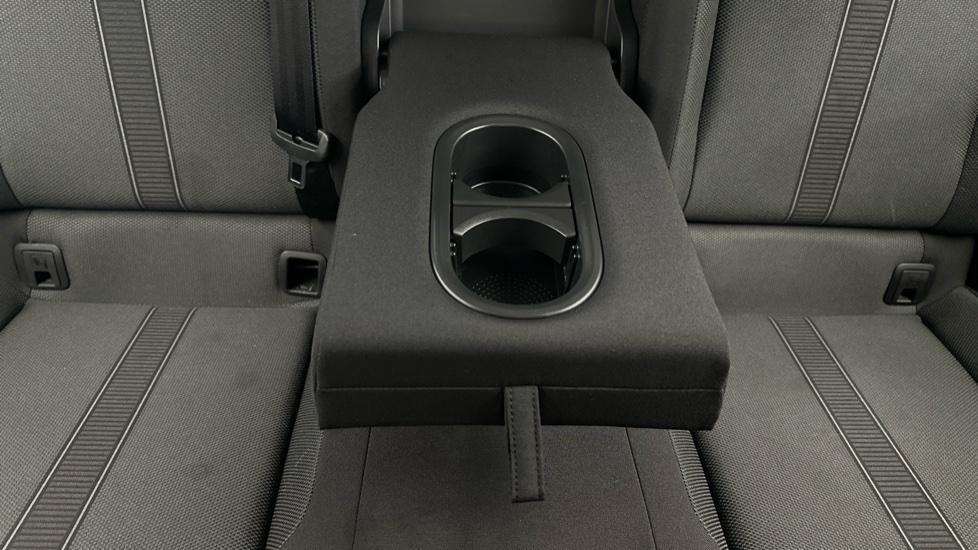 Rear Armrest/ Cup Holder