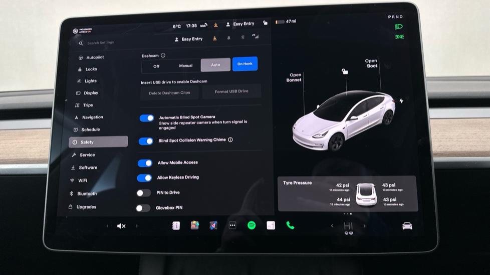 Blind Spot Monitoring System 