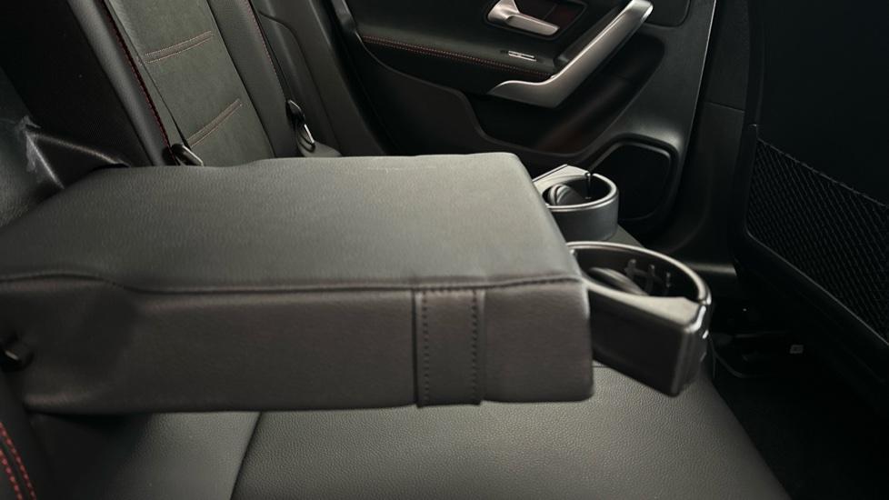 Rear Armrest/ Cup Holder