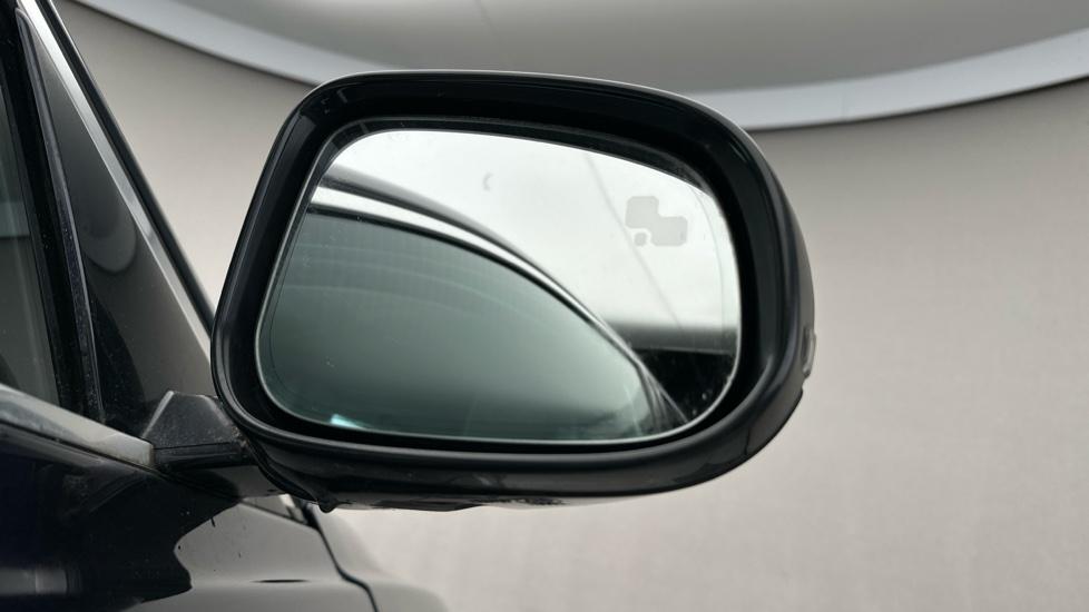 Blind Spot Monitoring System 