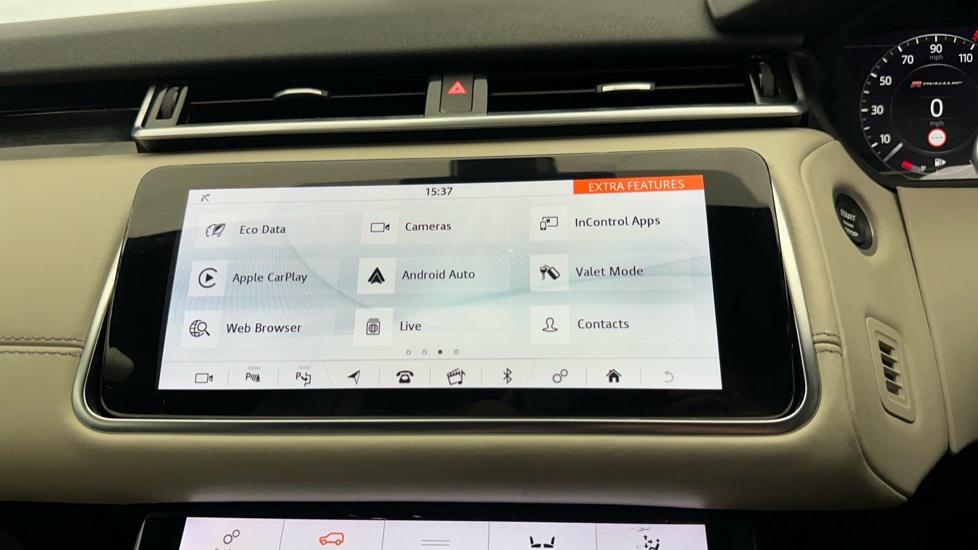 Apple Car Play & Android Auto