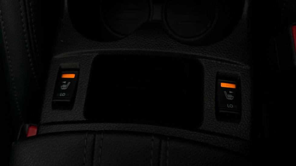 Heated Seats 