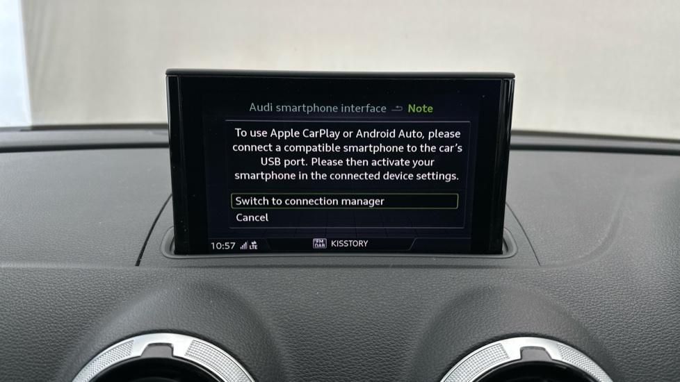 Apple Car Play & Android Auto