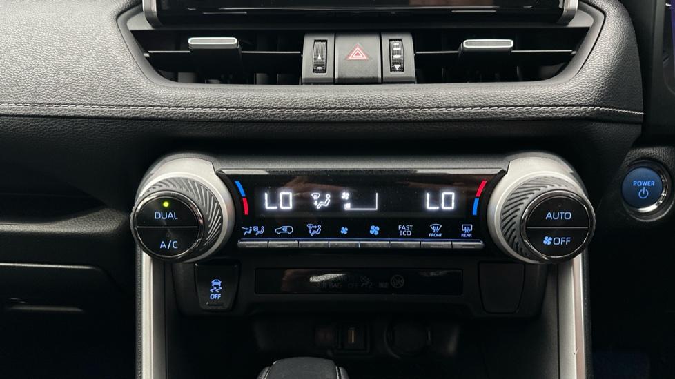 Air Conditioning /Dual Climate Control 