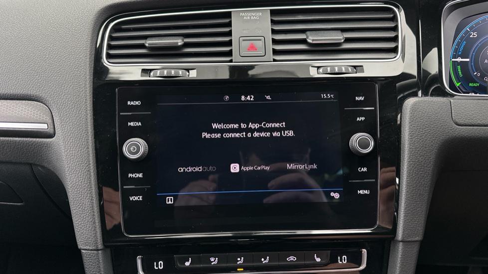 Apple Car Play & Android Auto