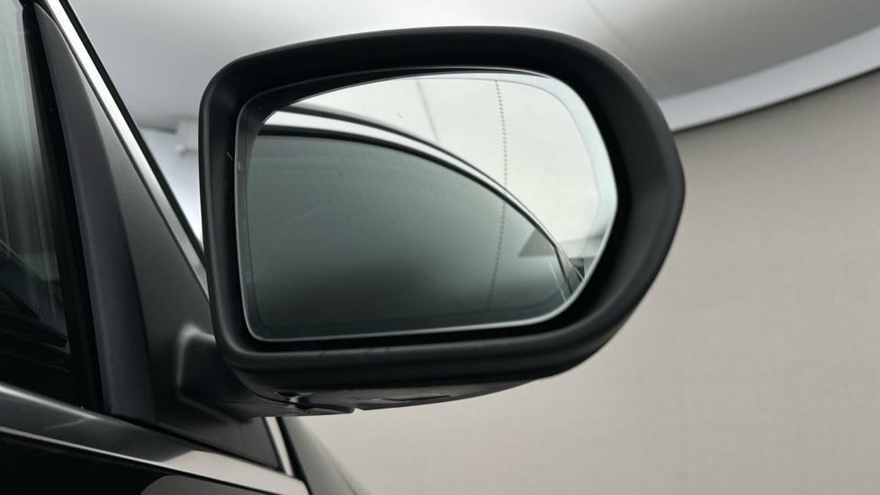 Blind Spot Monitoring System 