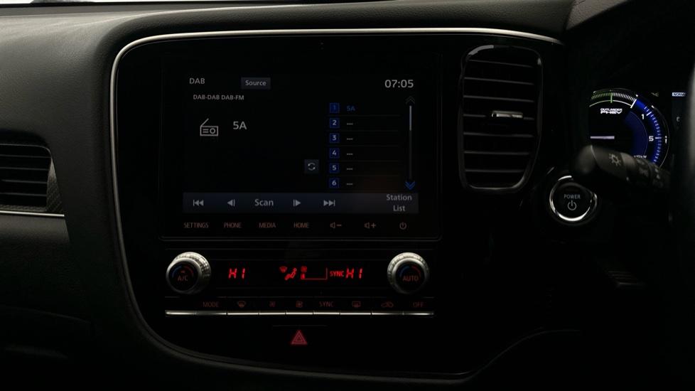 Air Conditioning /Dual Climate Control 