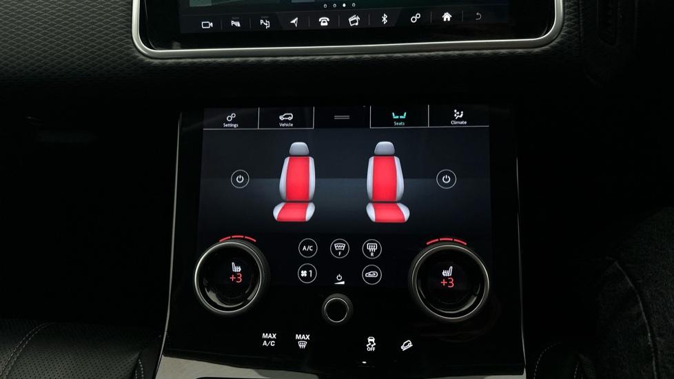 Heated Seats 