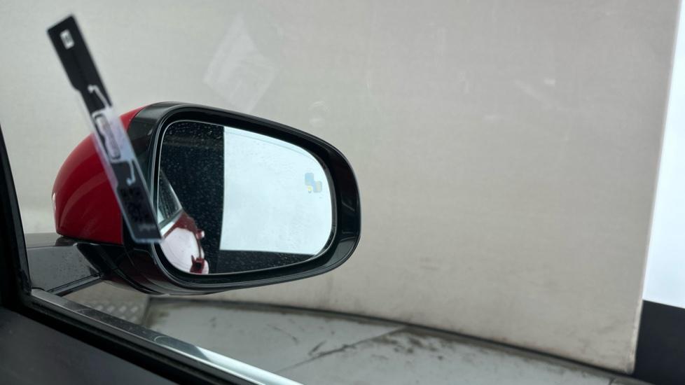 Blind Spot Monitoring System 