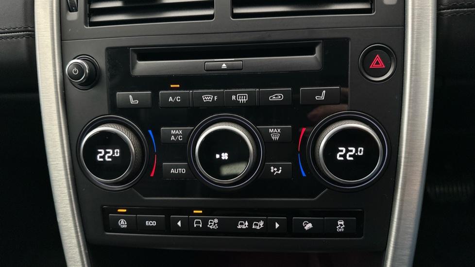 Dual Climate Control  / Air Conditioning  / Auto Stop/Start 