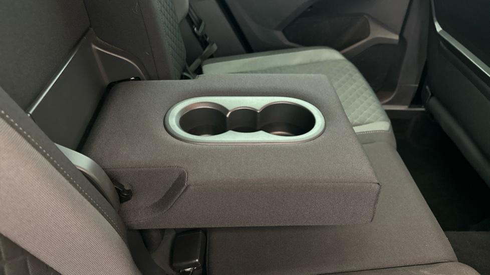 Rear Armrest/ Cup Holder