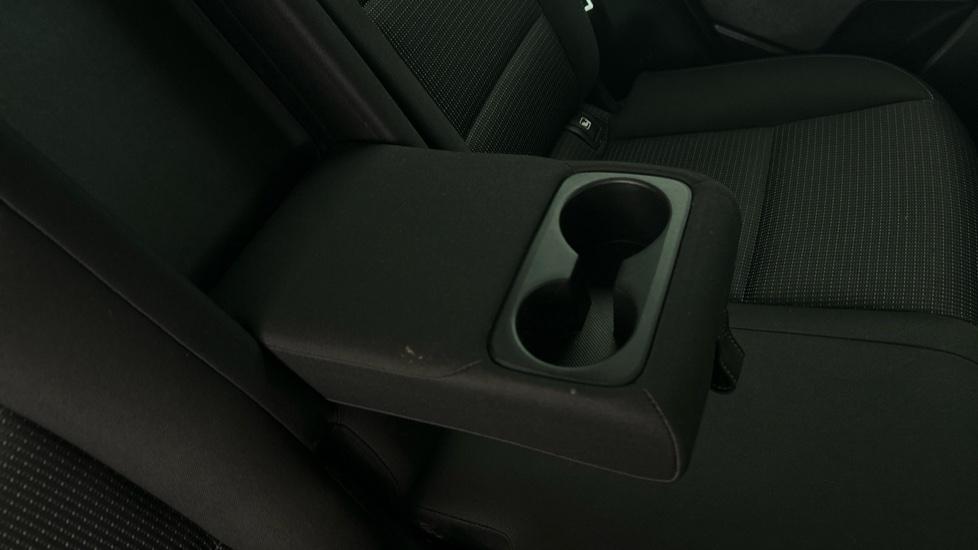 Rear Armrest/ Cup Holder