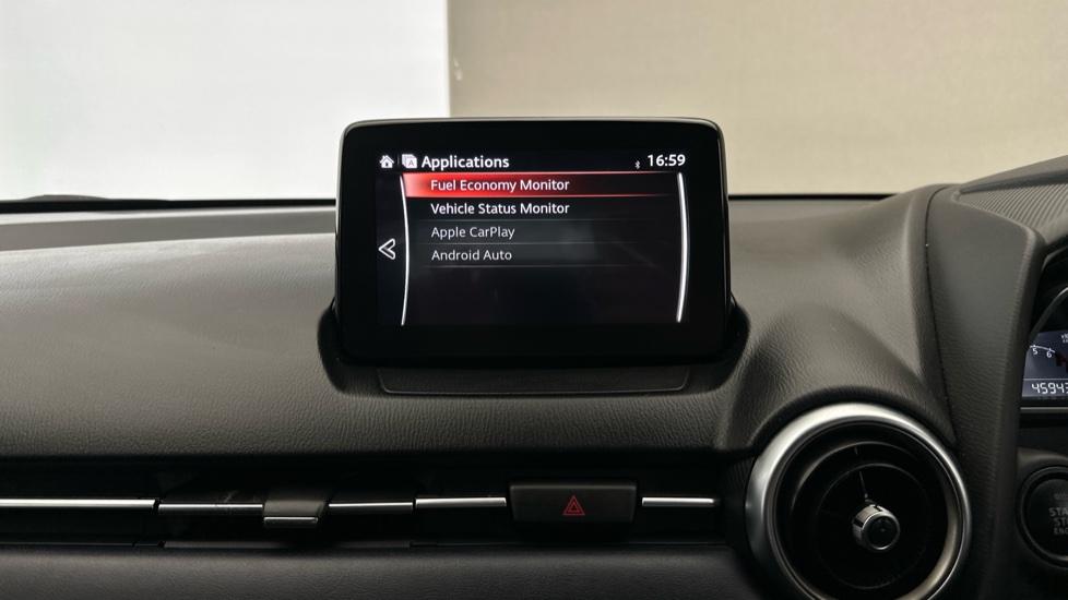 Apple Car Play & Android Auto