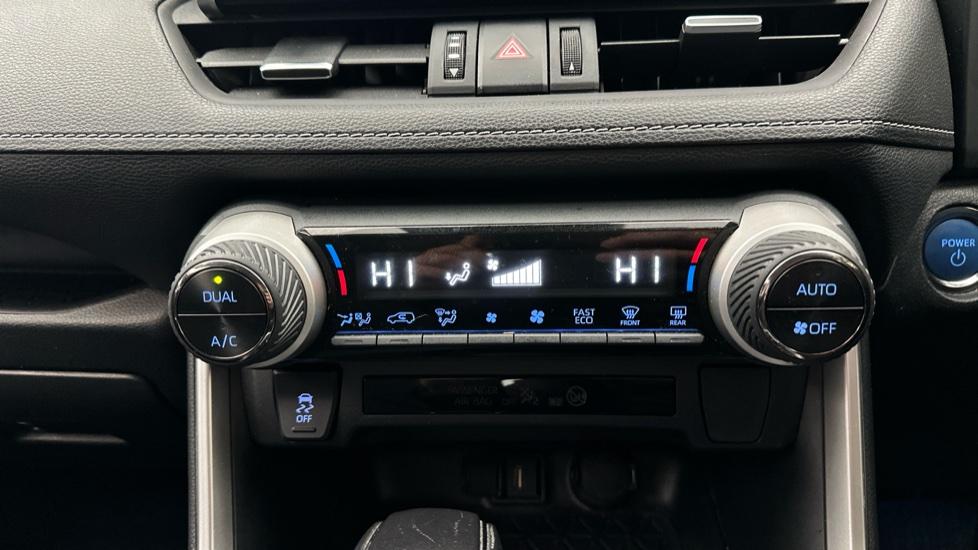 Air Conditioning /Dual Climate Control 