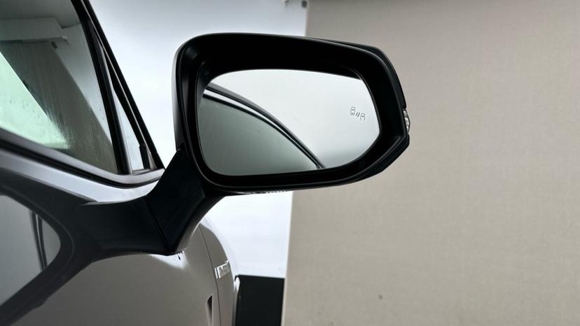 Blind Spot Monitoring System 