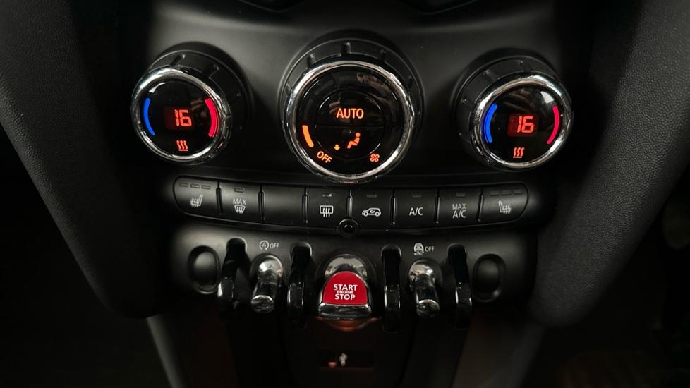 act/Dual Climate Control /Heated Seats /Auto Stop/Start 