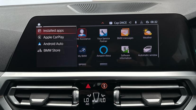 Apple Car Play & Android Auto