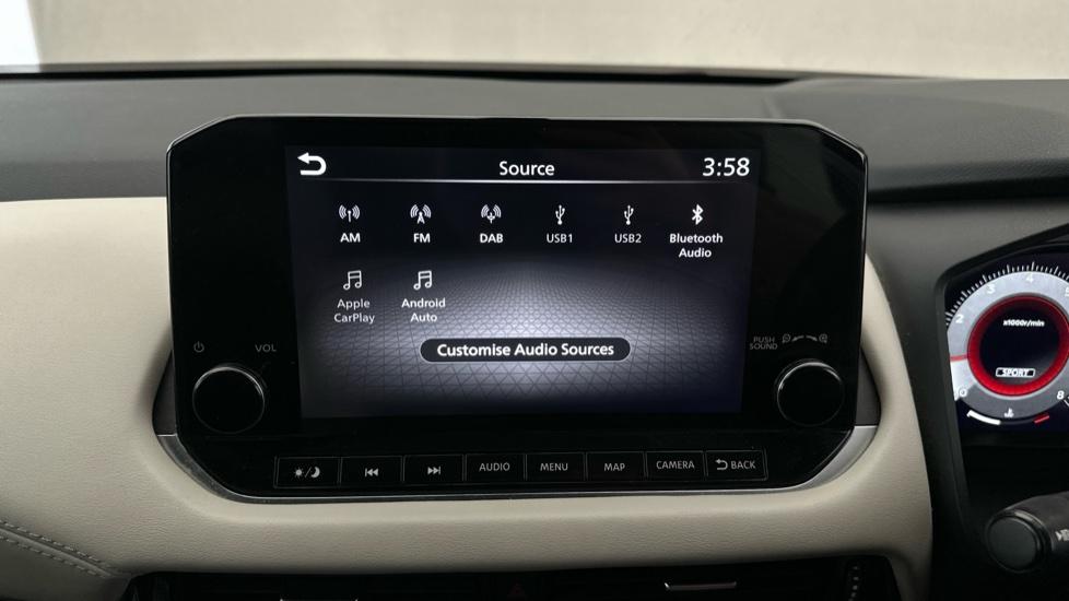 Apple Car Play & Android Auto