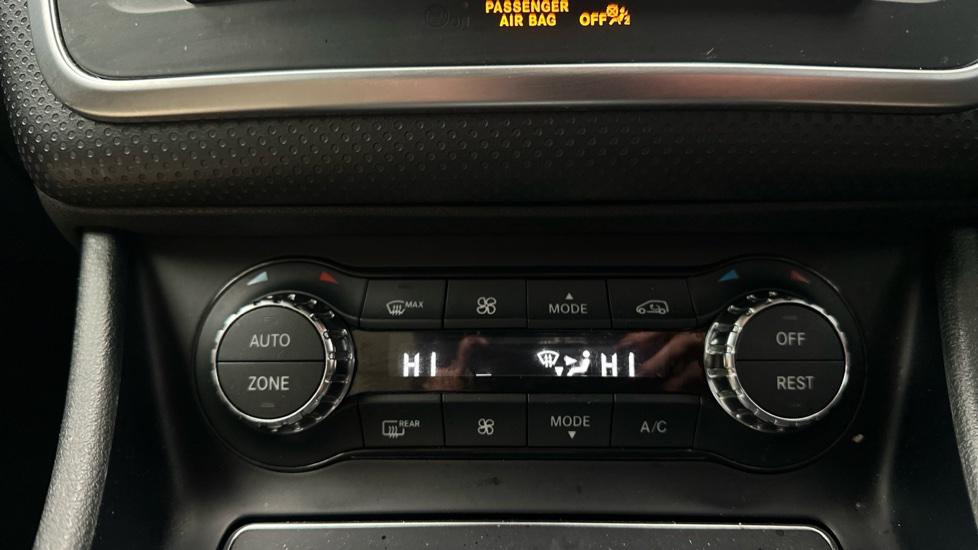 Air Conditioning /Dual Climate Control 