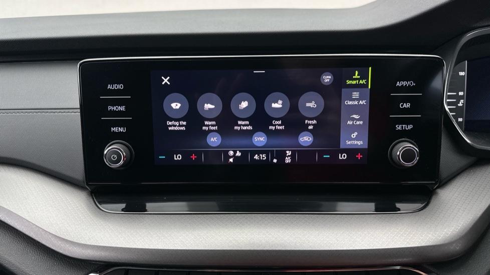 Air Conditioning / Dual Climate Control 