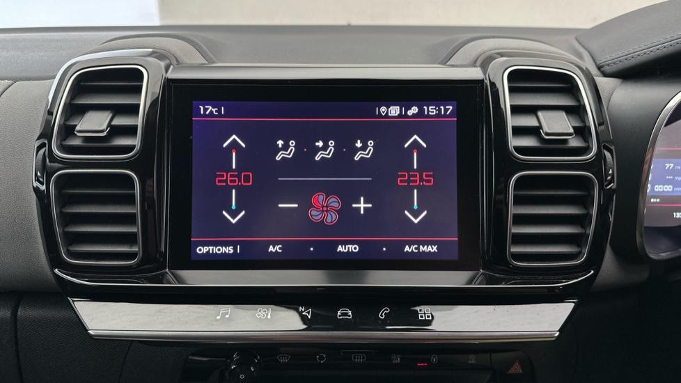 Dual Climate Control / Air Conditioning 