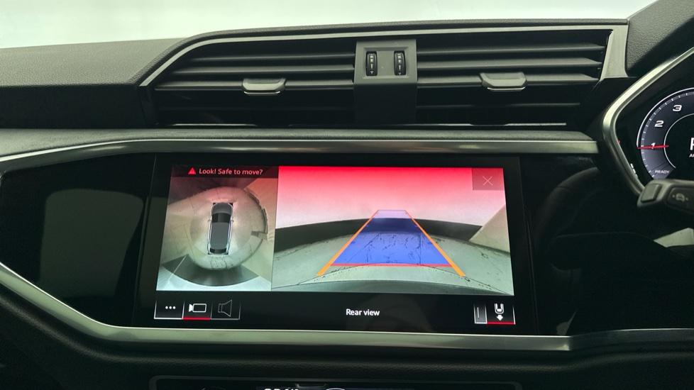 Rear view camera/360/Park Pilot 