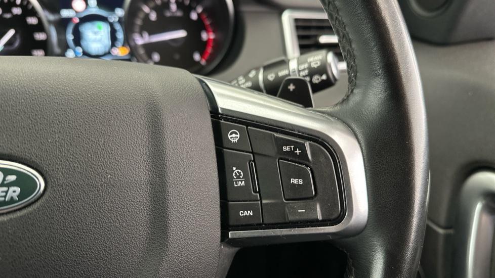 Cruise Control / Speed Limiter / Paddle Shift / Heated Steering Wheel 