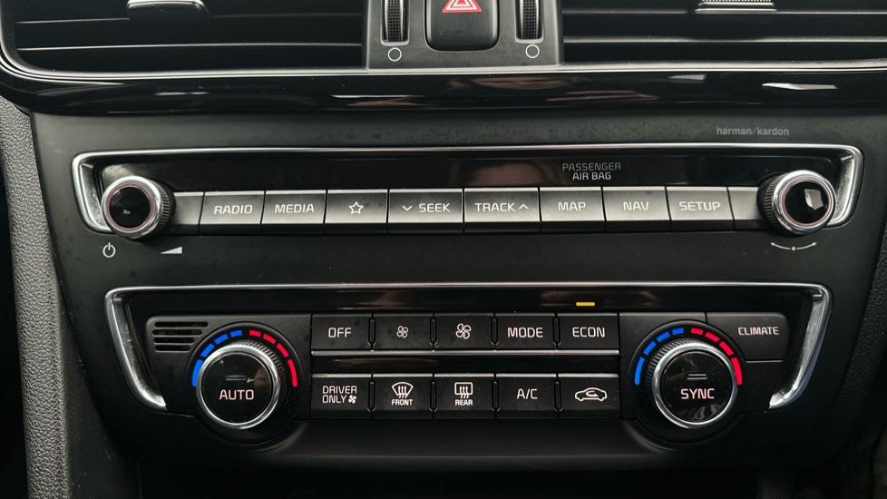 Air Conditioning /Dual Climate Control 