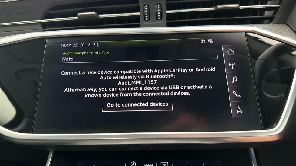 Apple Car Play & Android Auto