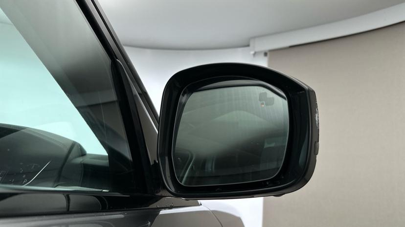 Blind Spot Monitoring System 